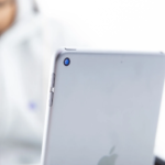手入れを快適に!タブレット(iPad)ケースの除菌方法を素材別に紹介