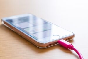 スマホの寿命はどれくらい？長持ちさせる4つのポイントも徹底解説